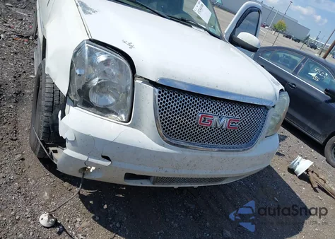 2008 GMC Yukon Xl 1500 Denali z USA, uszkodzony, nr VIN 1GKFK66888J163283